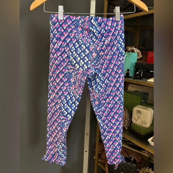 Lilly Pulitzer Leggings Luxletic Weekender Crop Royal Purple Toe in Pineapples - Picture 2 of 4